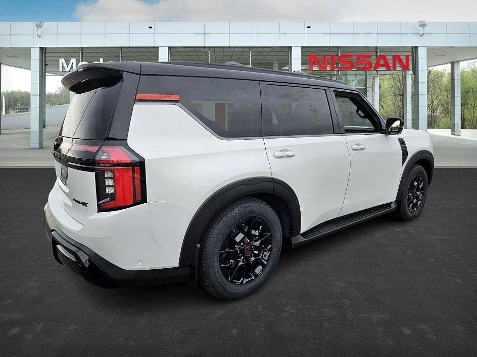 2025 Nissan Armada photo 5