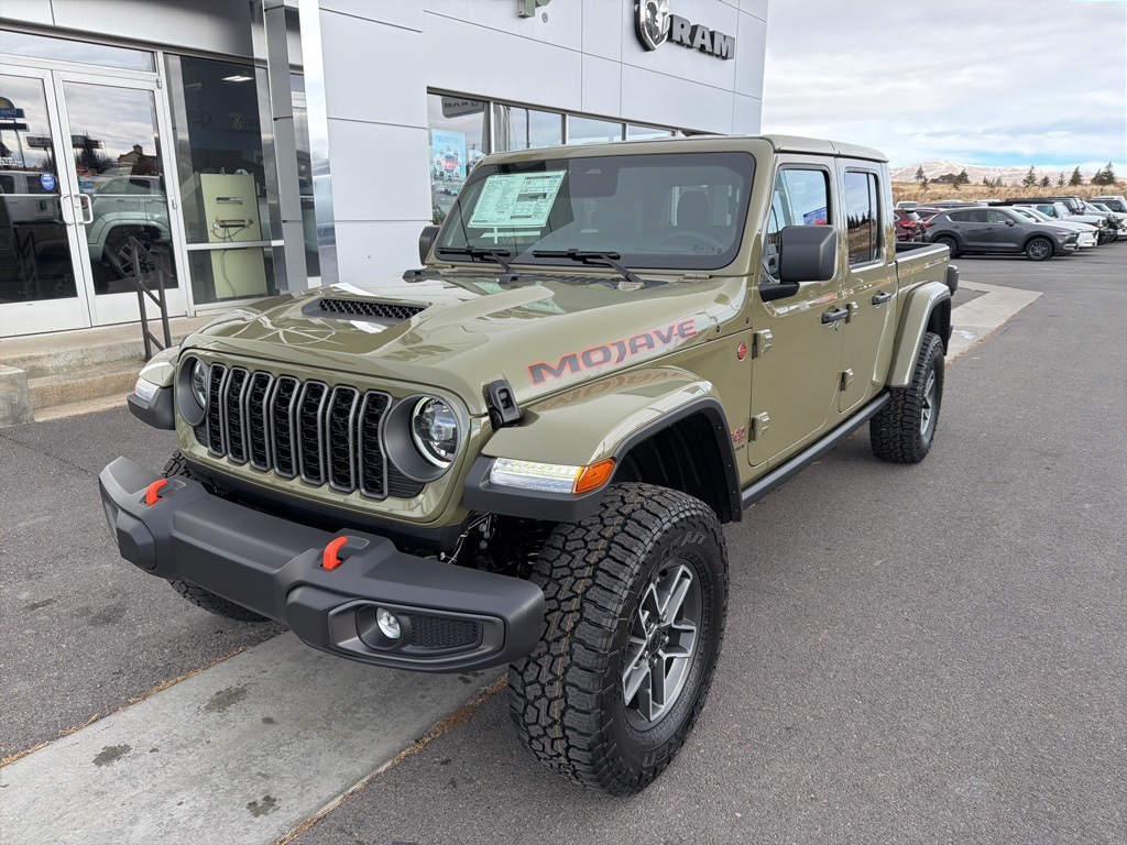 2026 Jeep Gladiator Mojave's photo