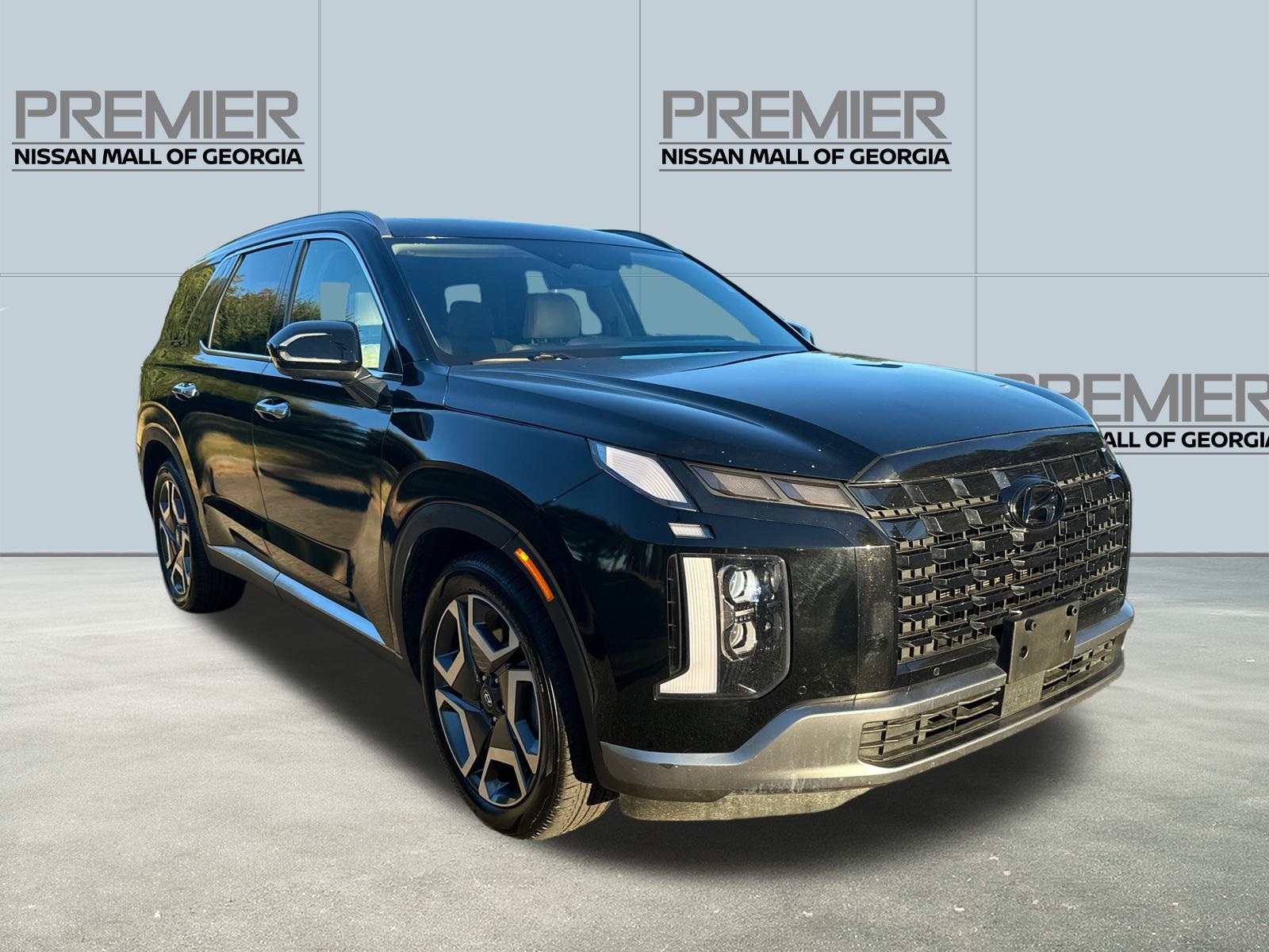 2024 Hyundai Palisade Limited photo 3