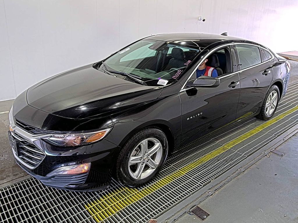 2023 Chevrolet Malibu LS photo 2