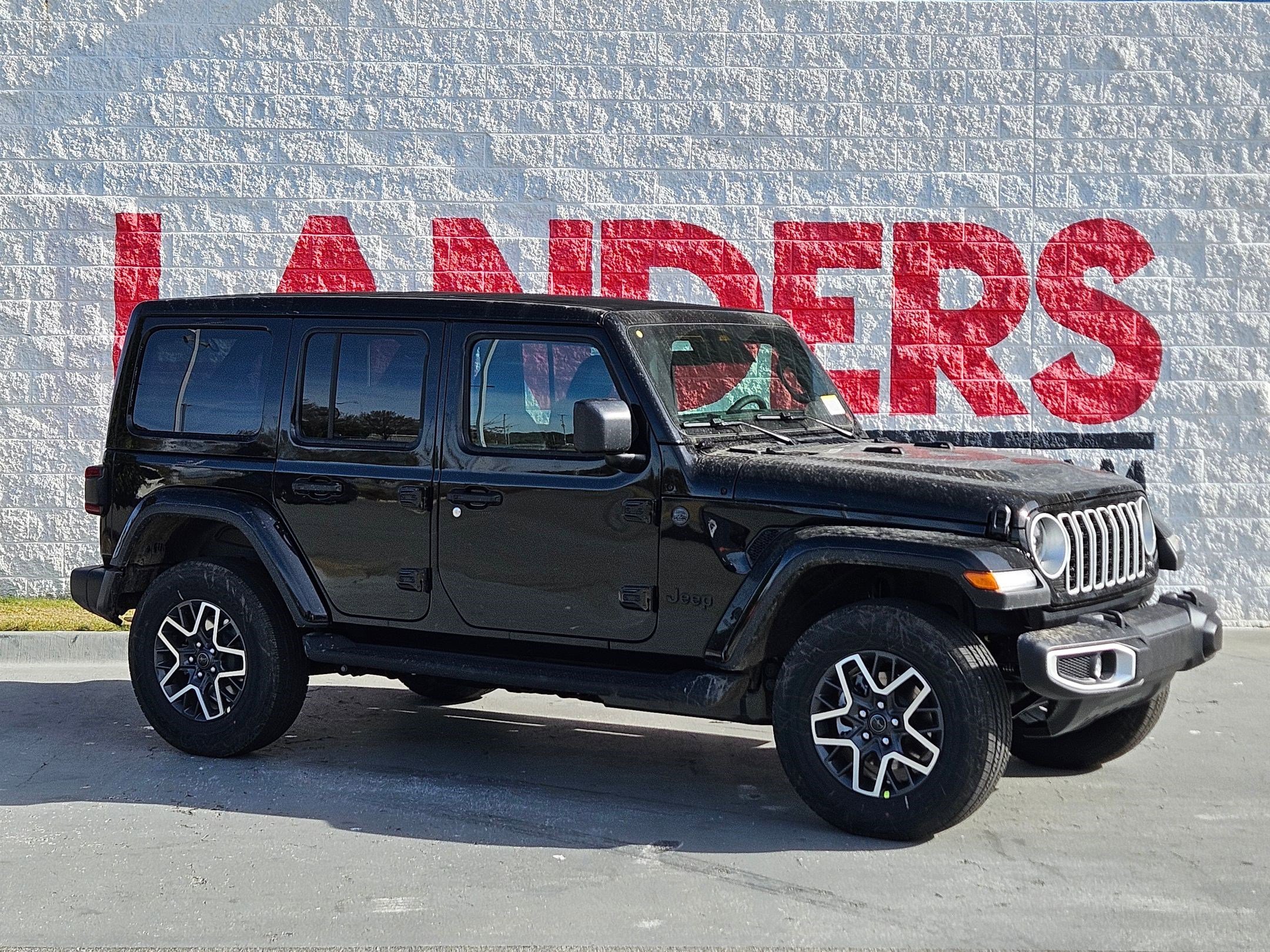 2026 Jeep Wrangler 4-Door Sahara's photo