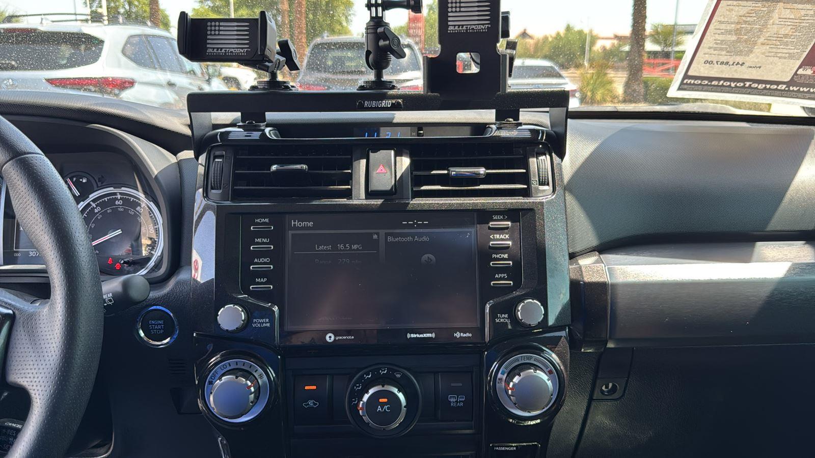 2023 Toyota 4Runner TRD photo 19