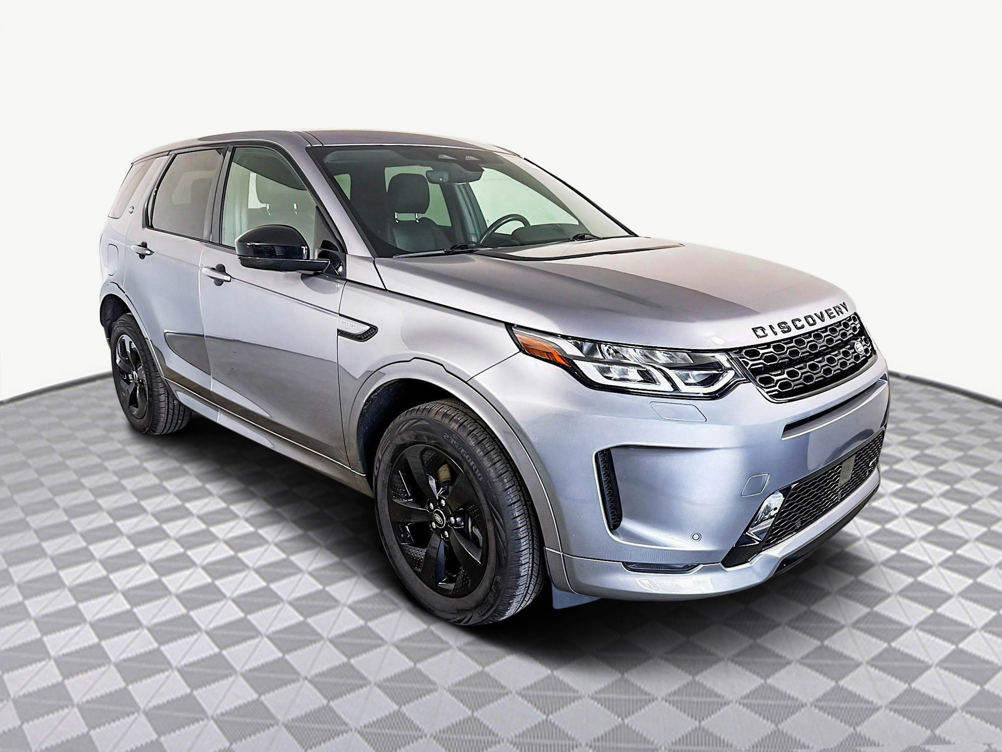 2023 Land Rover Discovery Sport S's photo