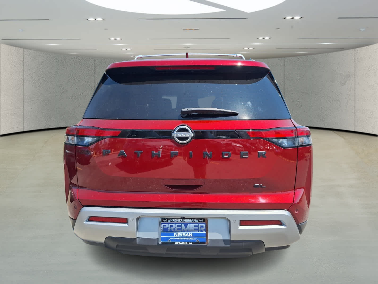 2024 Nissan Pathfinder SL photo 4