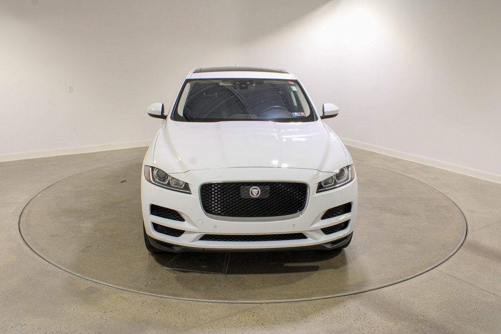 2019 Jaguar F-PACE Premium photo 7