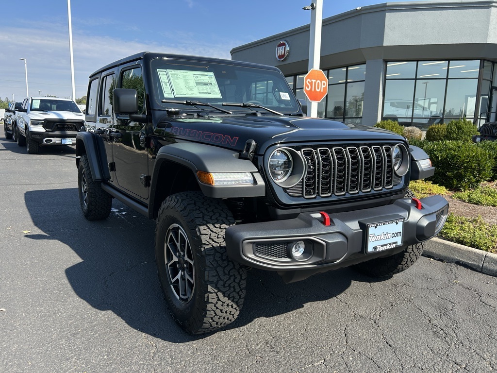 2025 Jeep Wrangler Rubicon photo 2