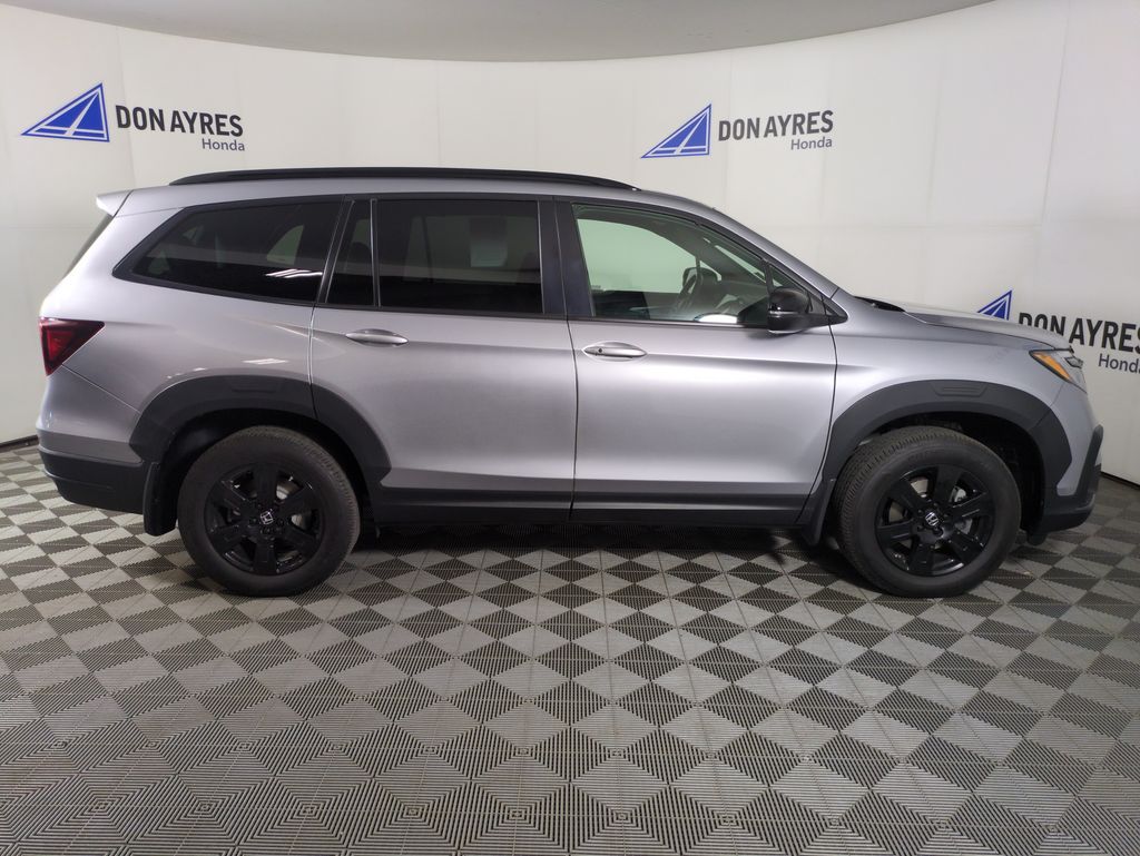 2022 Honda Pilot TrailSport photo 6