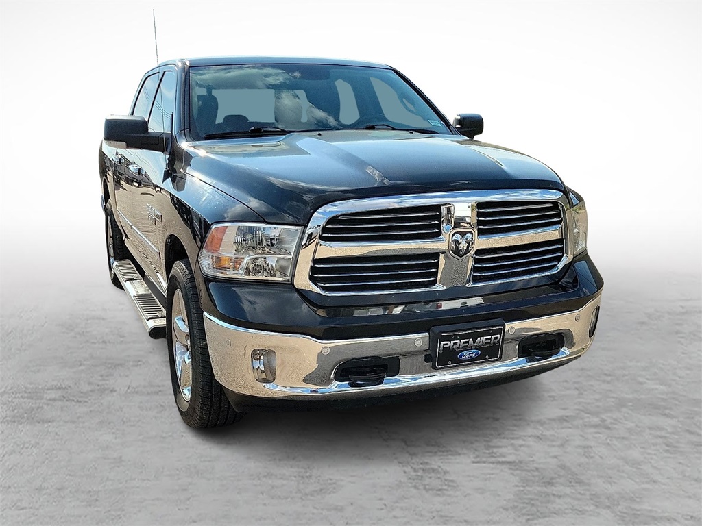 2016 Ram 1500 Lone Star photo 2