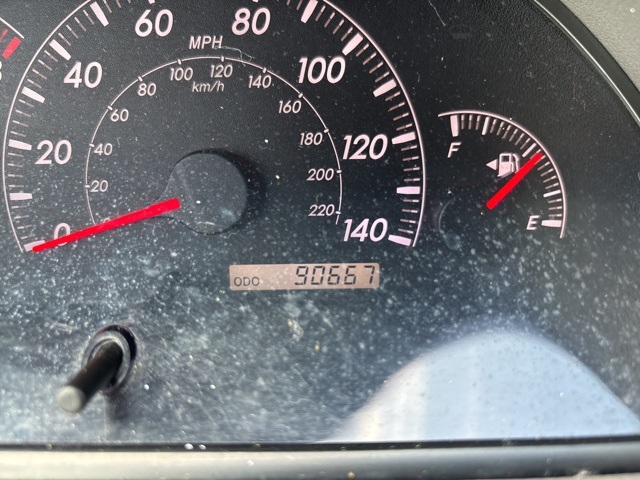 2005 Toyota Camry LE photo 18