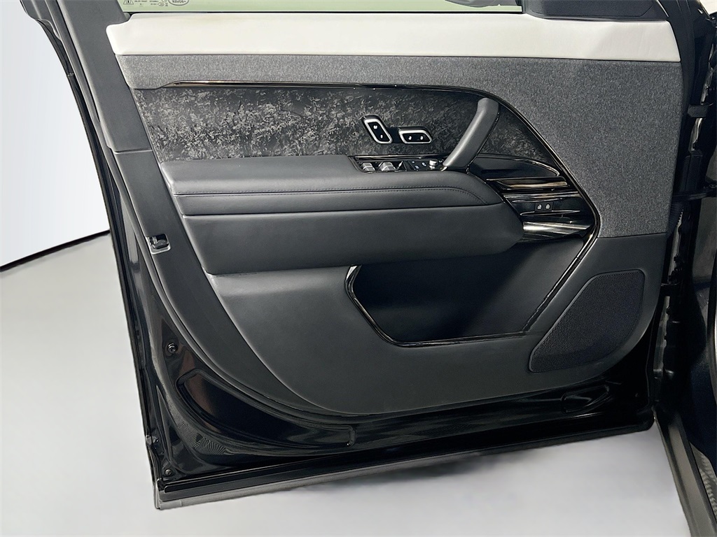 2023 Land Rover Range Rover Sport P530 First Edition photo 16