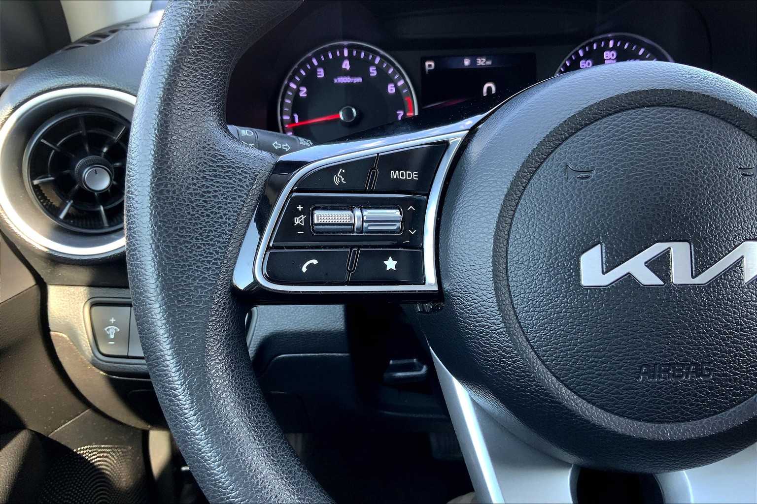 2023 Kia Forte LXS photo 20