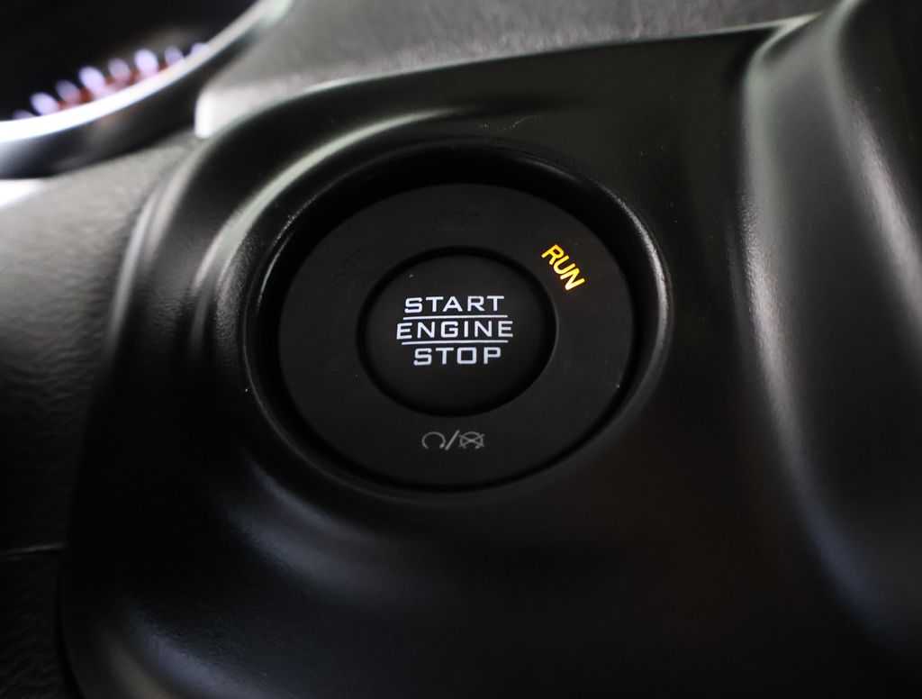 2022 Jeep Gladiator High Altitude photo 9
