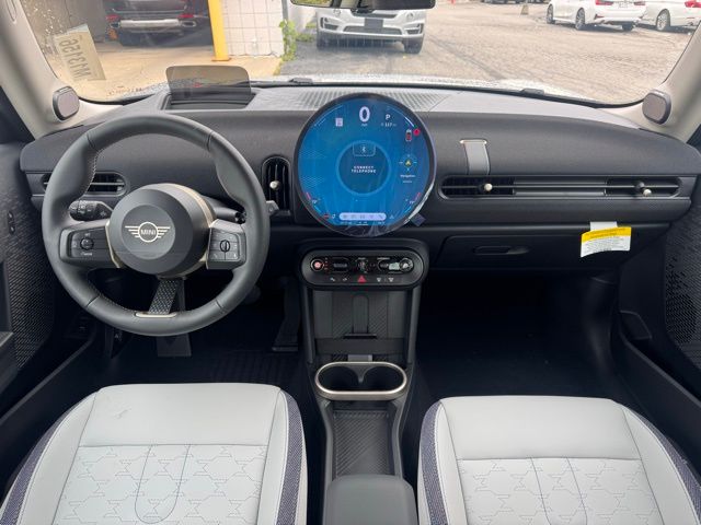 2026 Mini Cooper 2 Door Hardtop Iconic photo 11