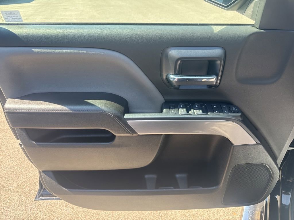 2018 Chevrolet Silverado 1500 LT photo 15