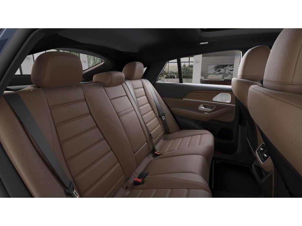 2026 Mercedes Benz GLE 450 Coupe photo 4