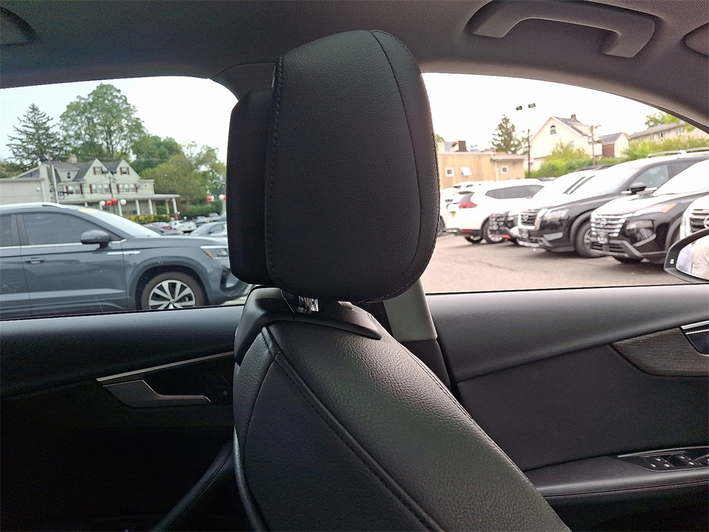 2019 Audi A4 2.0T Premium Plus Quattro photo 13