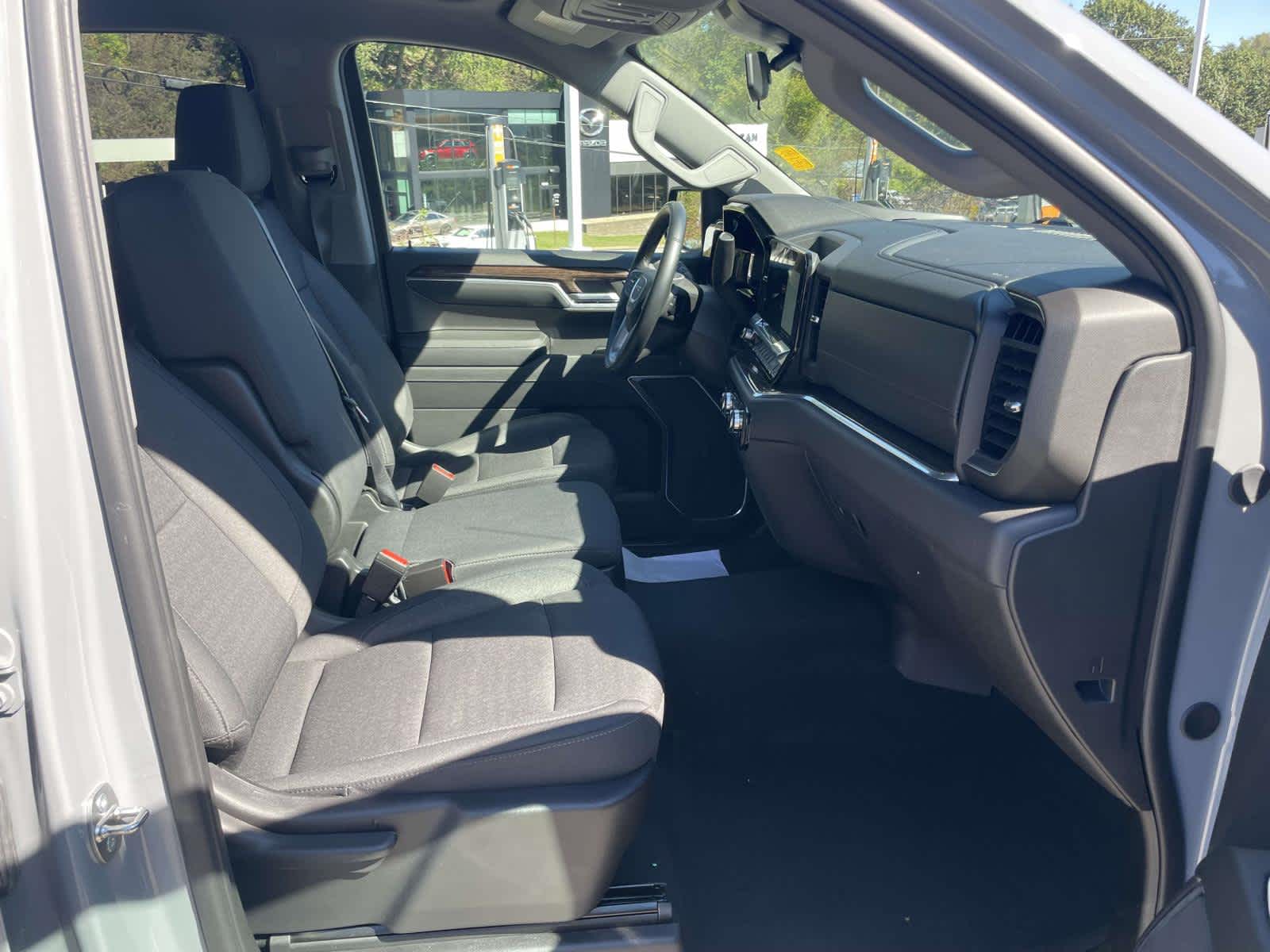2024 Gmc Sierra 1500 Elevation photo 18