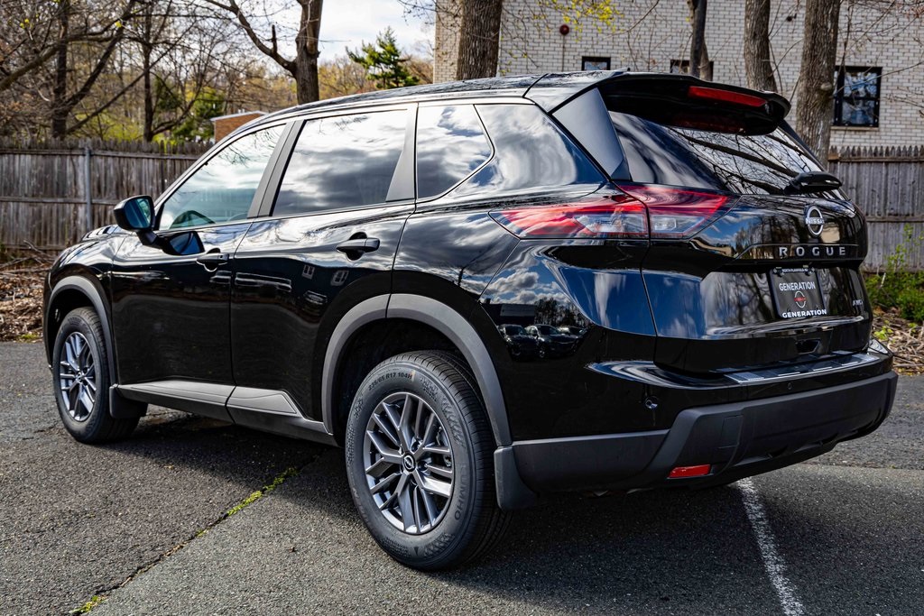 2024 Nissan Rogue S photo 4