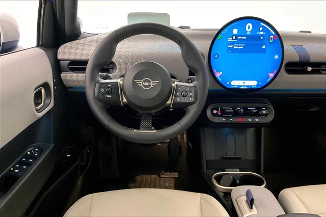 2025 Mini Cooper Hardtop Signature photo 4