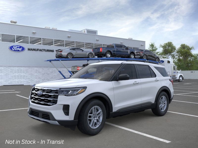 2026 Ford Explorer photo 2