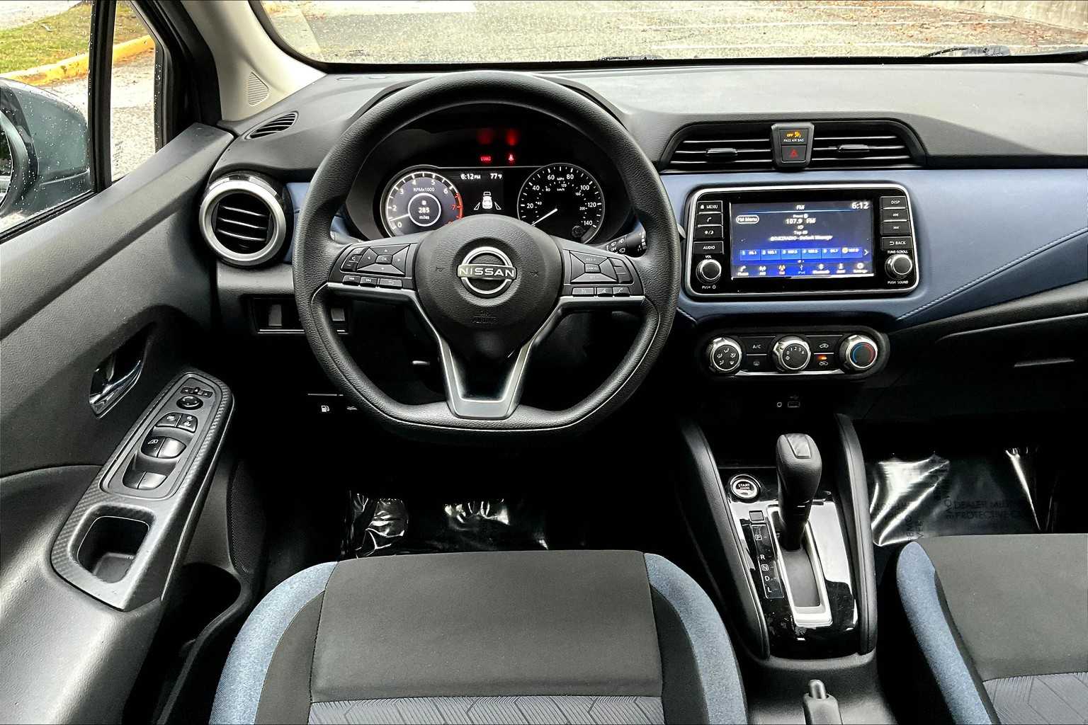 2024 Nissan Versa SV photo 5