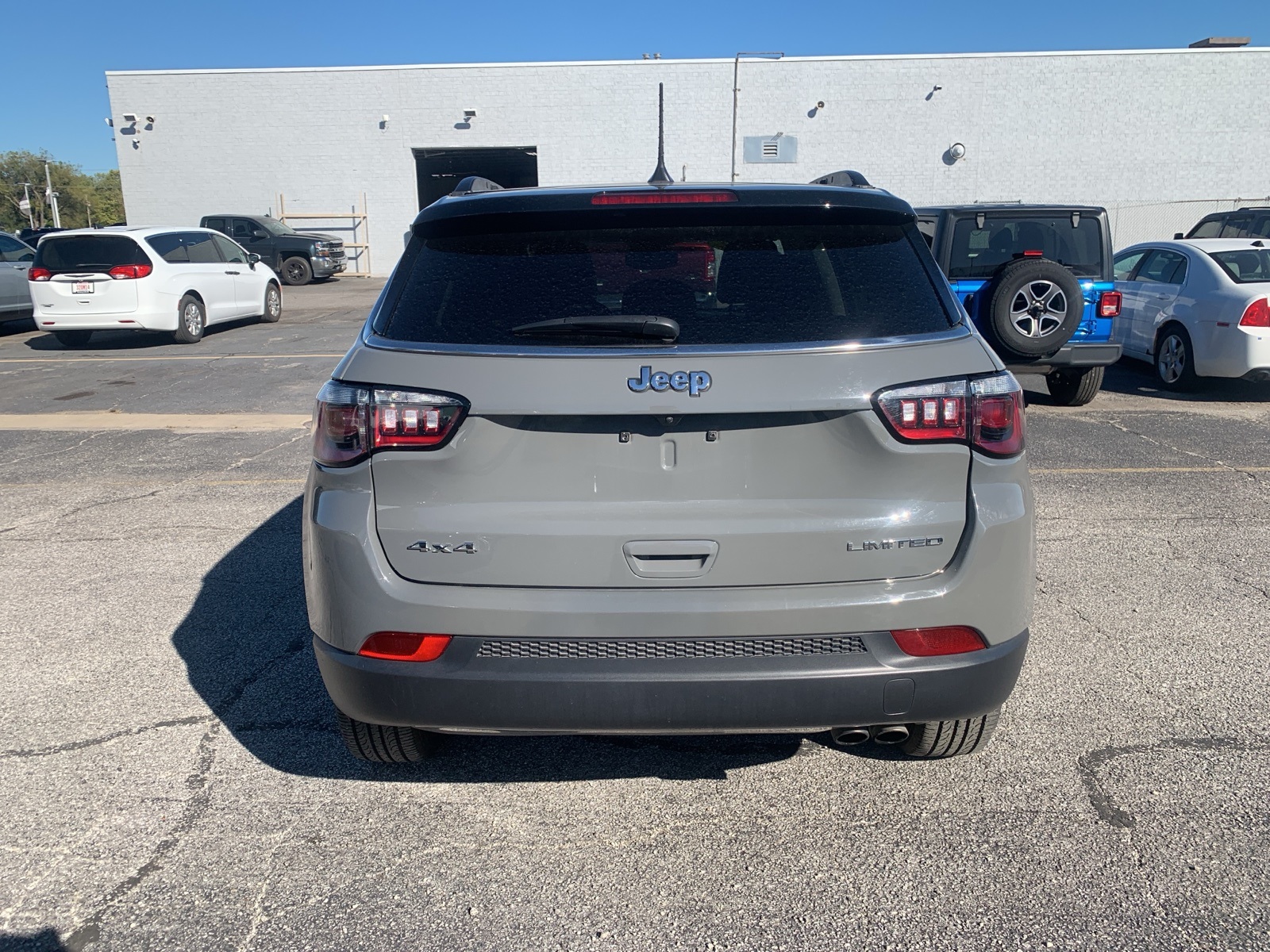 2022 Jeep Compass Limited photo 4