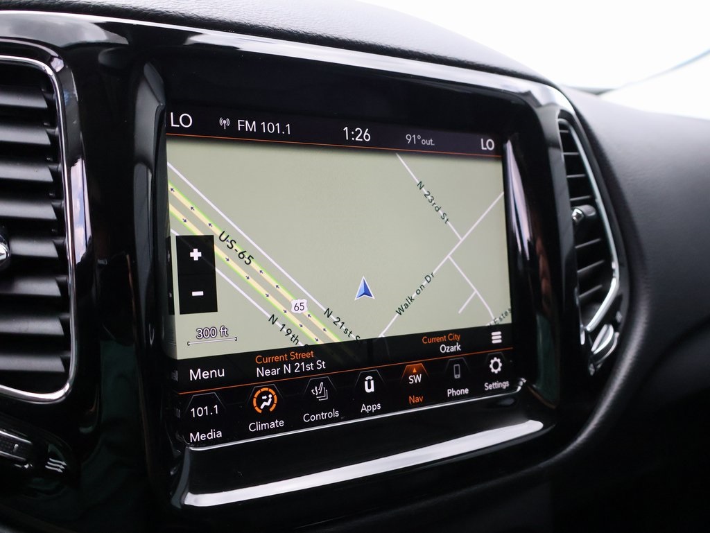 2018 Jeep Compass Limited photo 35