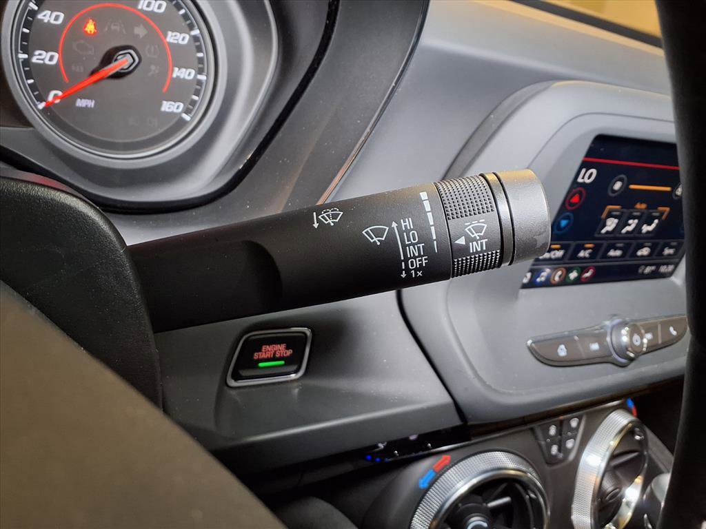 2023 Chevrolet Camaro 2LT photo 10