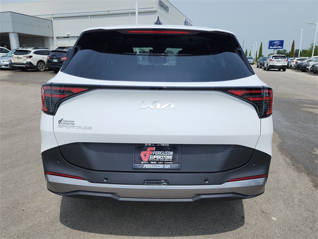 2026 Kia Sportage EX photo 2