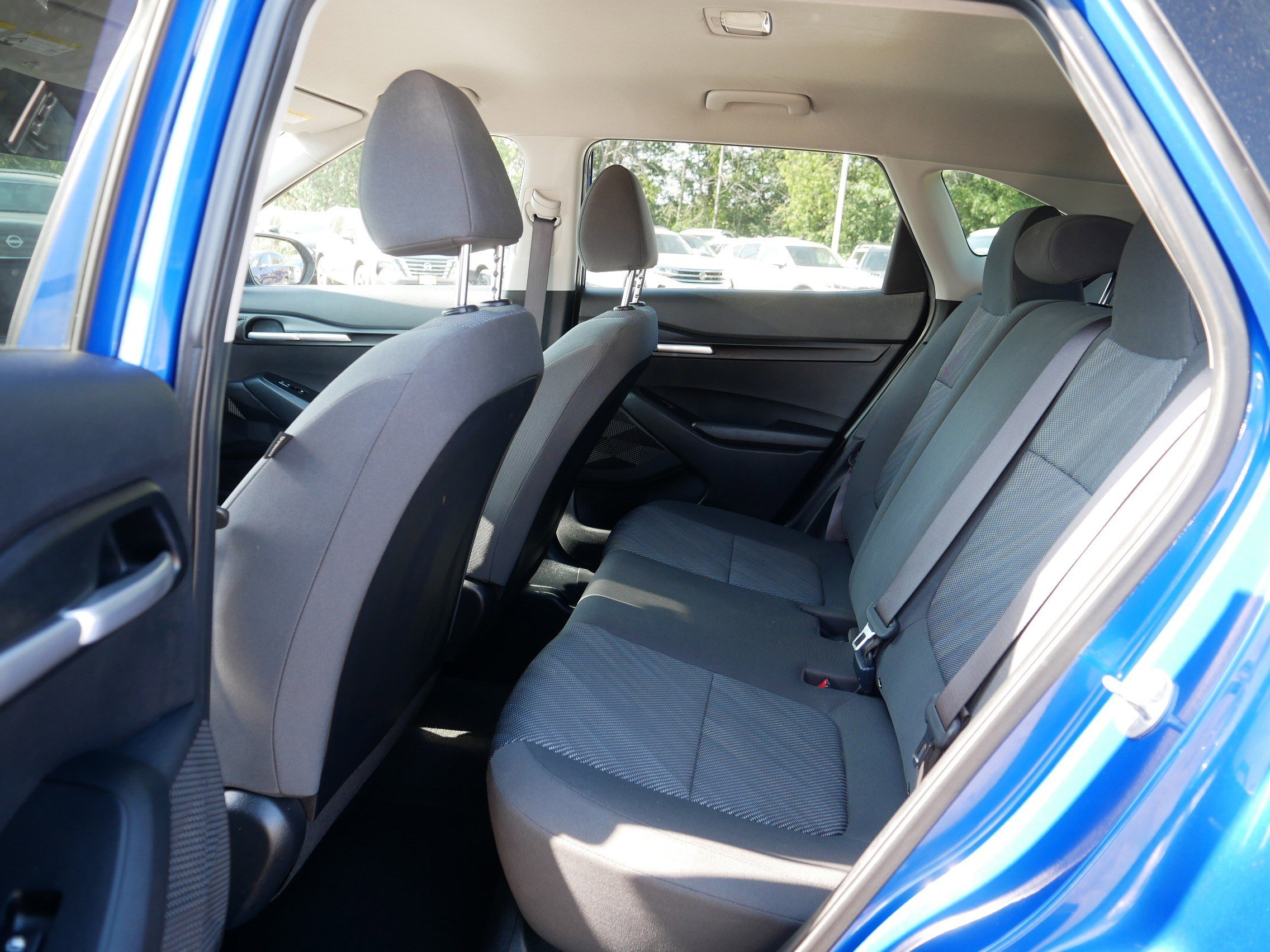 2023 Kia Seltos LX photo 34