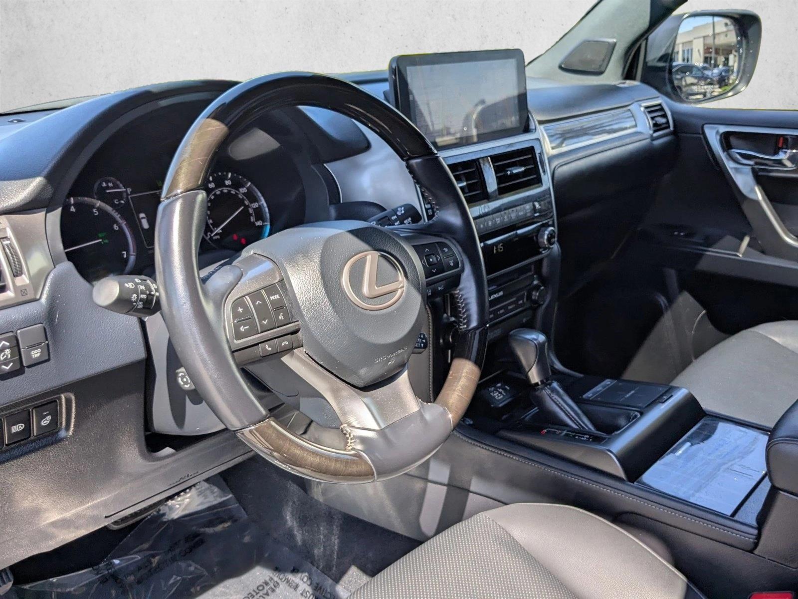2023 Lexus GX 460 photo 7