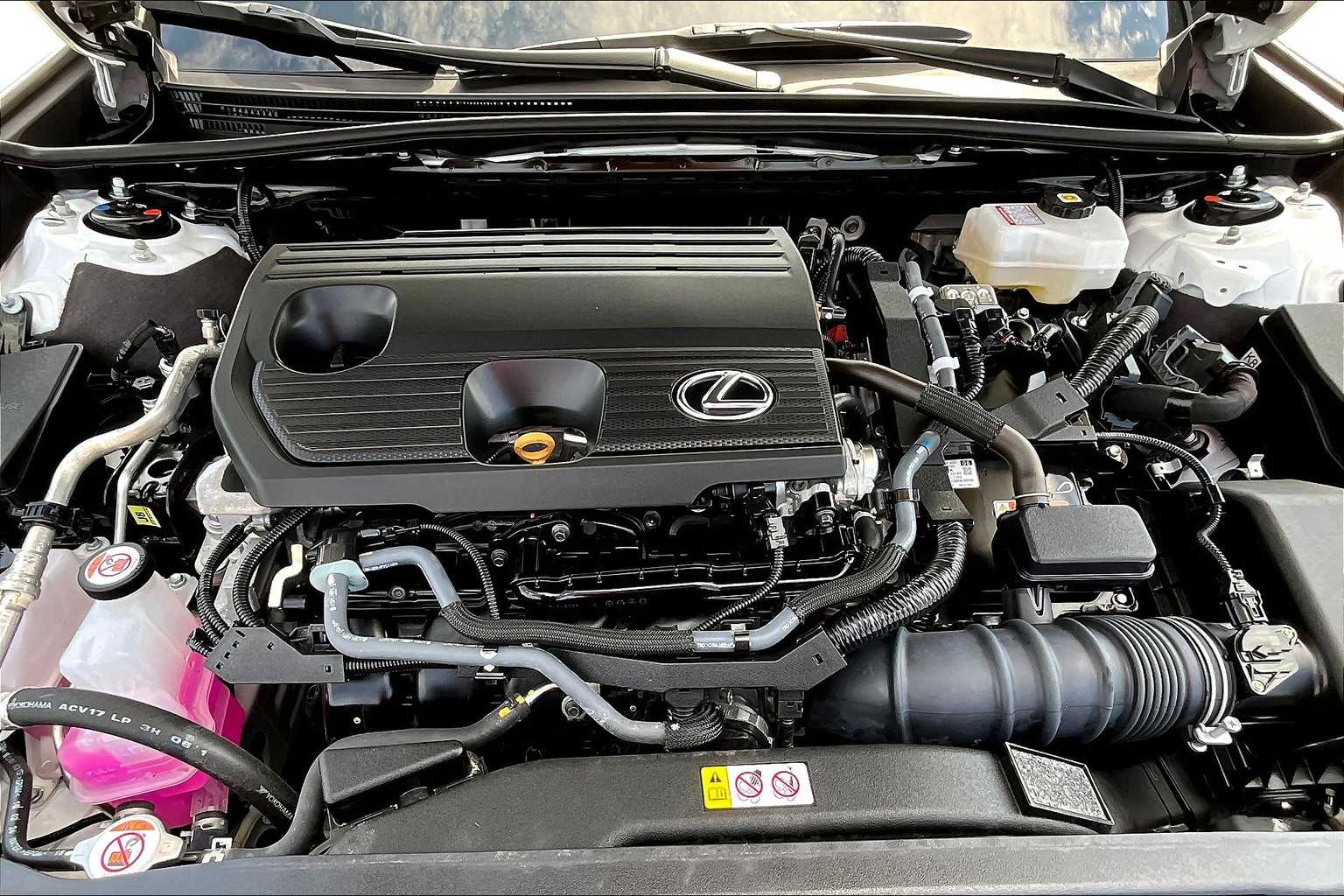 2025 Lexus ES Luxury photo 28