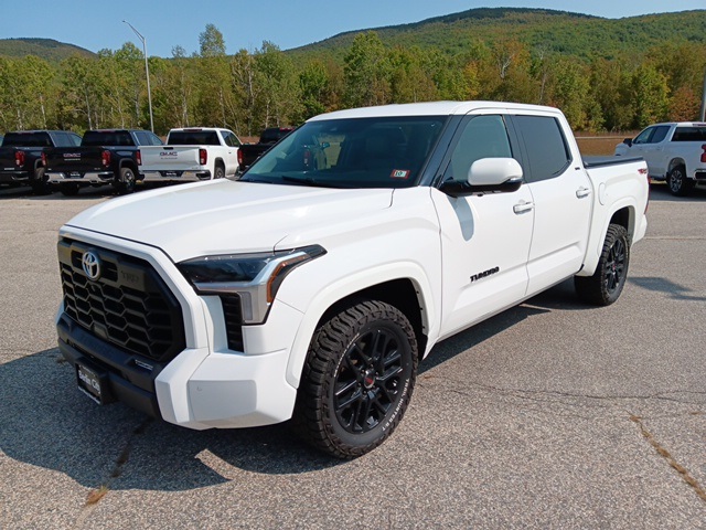 2023 Toyota Tundra SR5 photo 3
