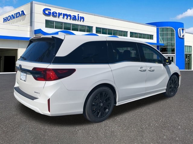 2026 Honda Odyssey photo 2