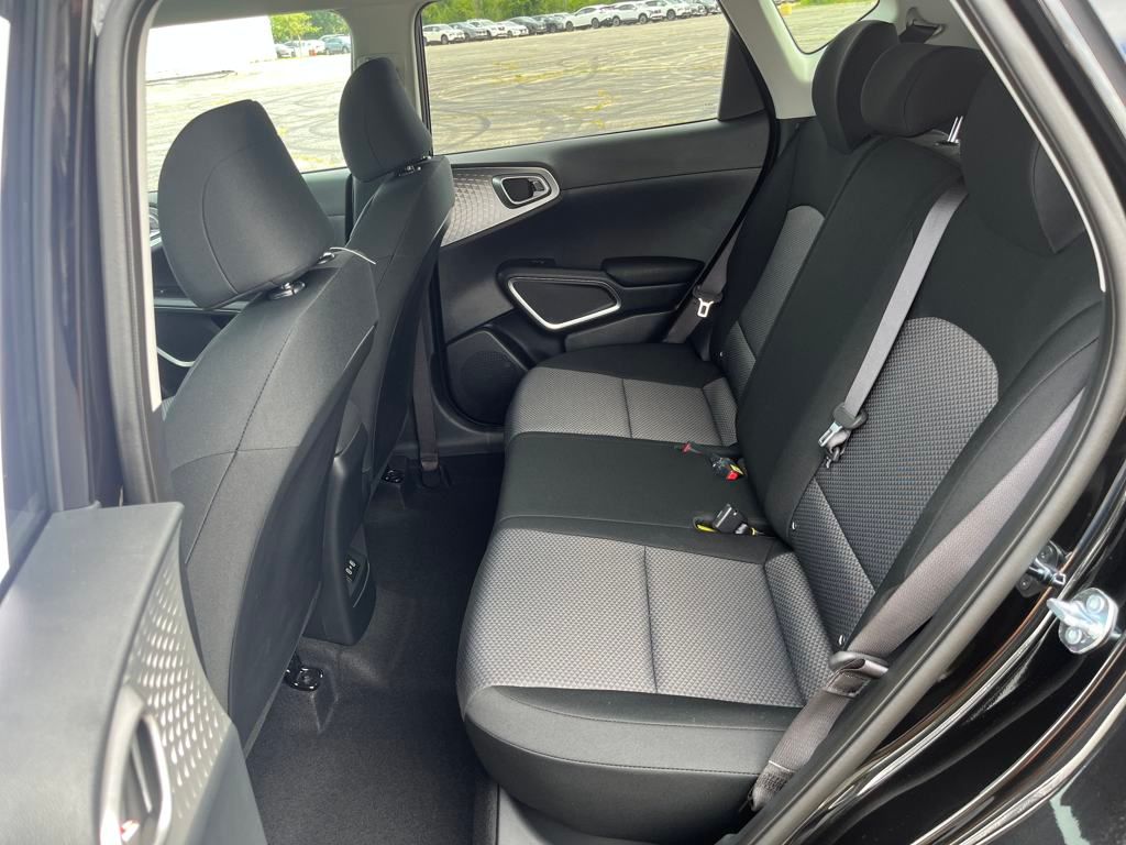 2025 Kia Soul S photo 11