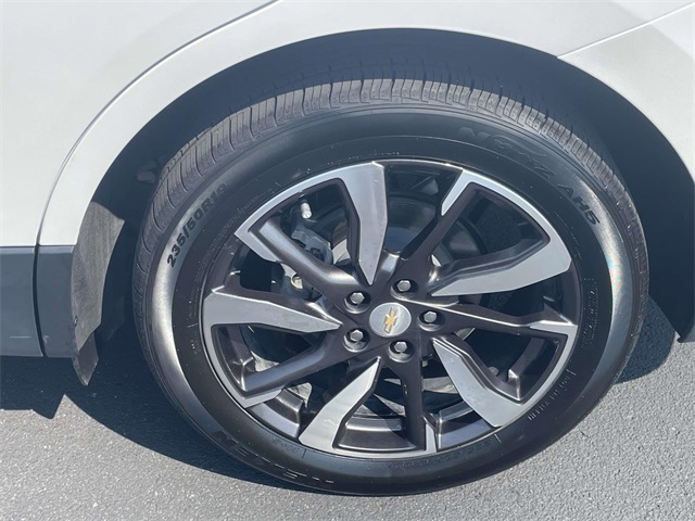 2022 Chevrolet Equinox LT photo 9