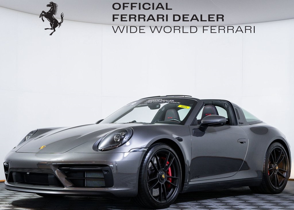 2023 Porsche 911 GTS's photo