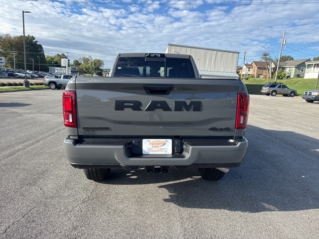 2026 Ram 2500 Big Horn photo 6