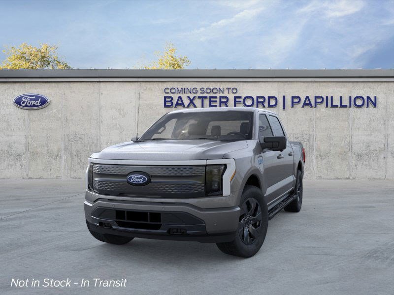 2025 Ford F-150 Lightning photo 13