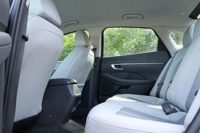 2021 Hyundai Sonata SE photo 16