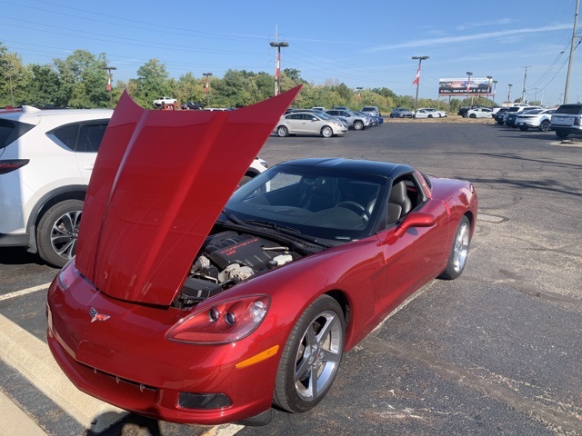 2008 Chevrolet Corvette Base photo 2