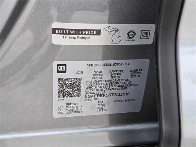 2026 Buick Enclave Sport Touring photo 2