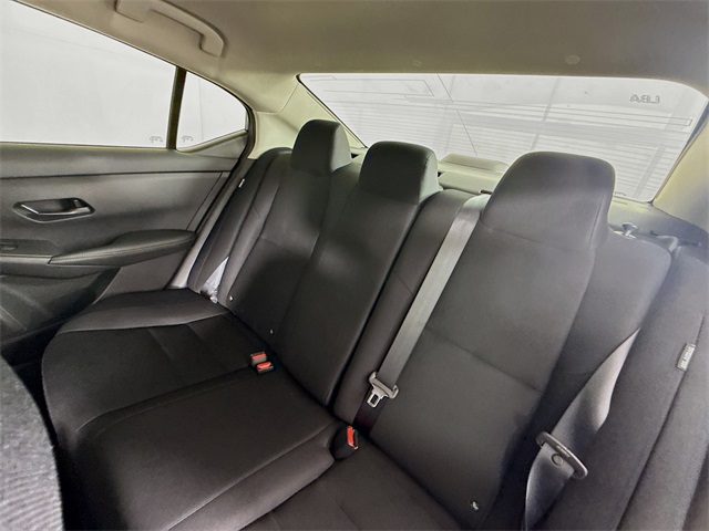 2025 Nissan Sentra S photo 7