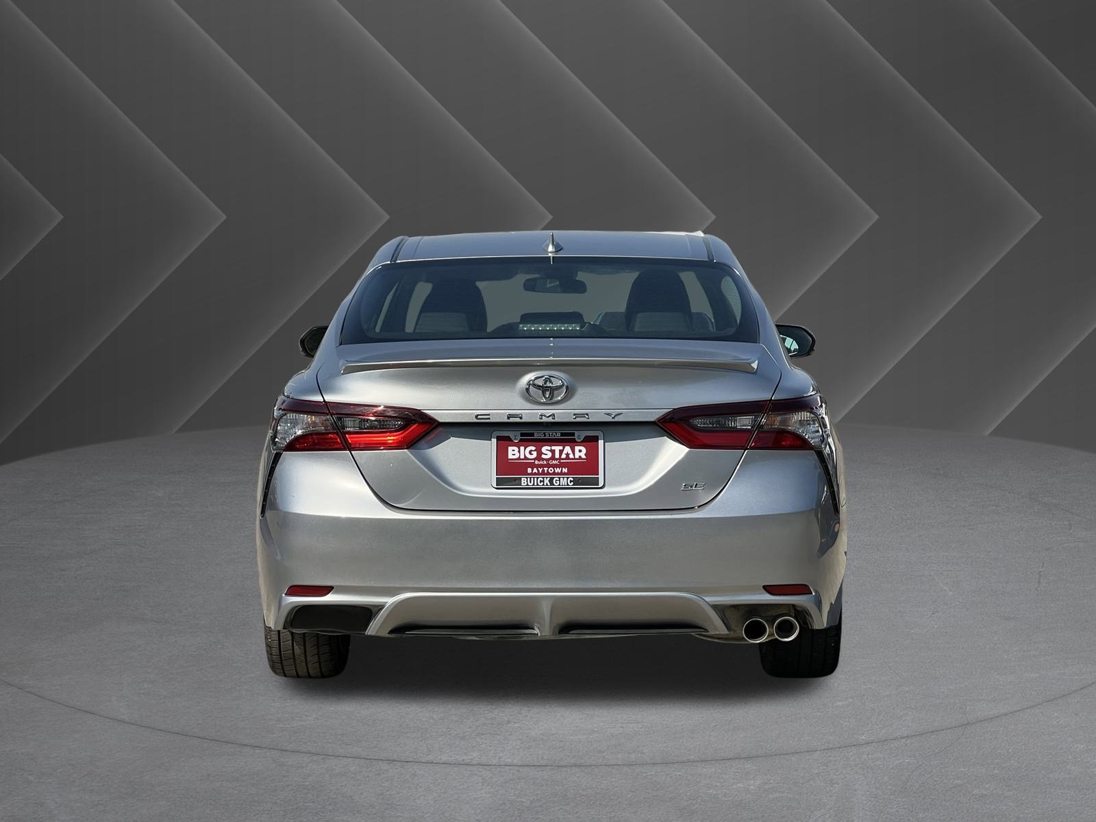 2024 Toyota Camry SE photo 3