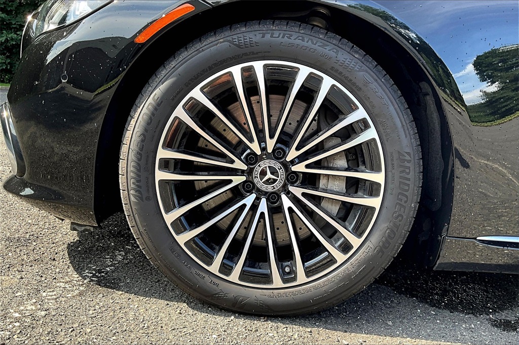2023 Mercedes Benz S 450 580 photo 8