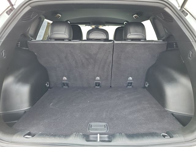 2025 Jeep Compass Limited photo 21