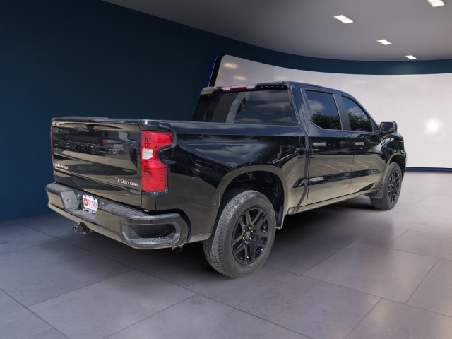 2022 Chevrolet Silverado 1500 Custom photo 4