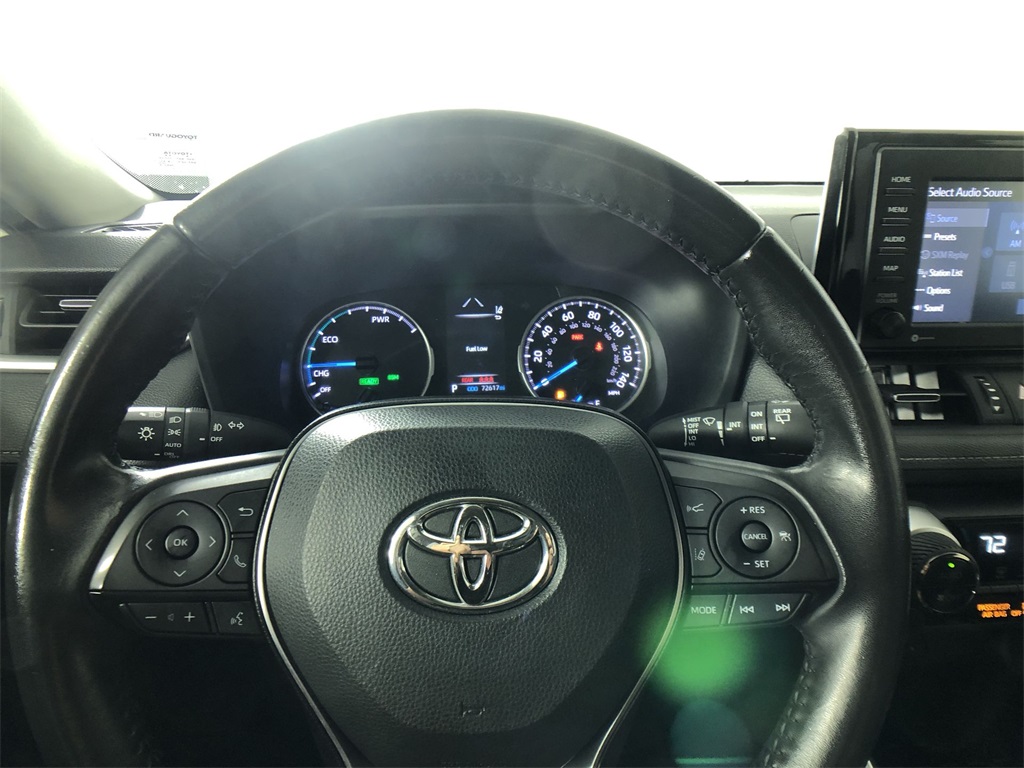 2022 Toyota RAV4 Hybrid XLE Premium photo 16