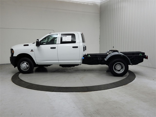2024 Ram 3500 Tradesman SLT Laramie Limited photo 4