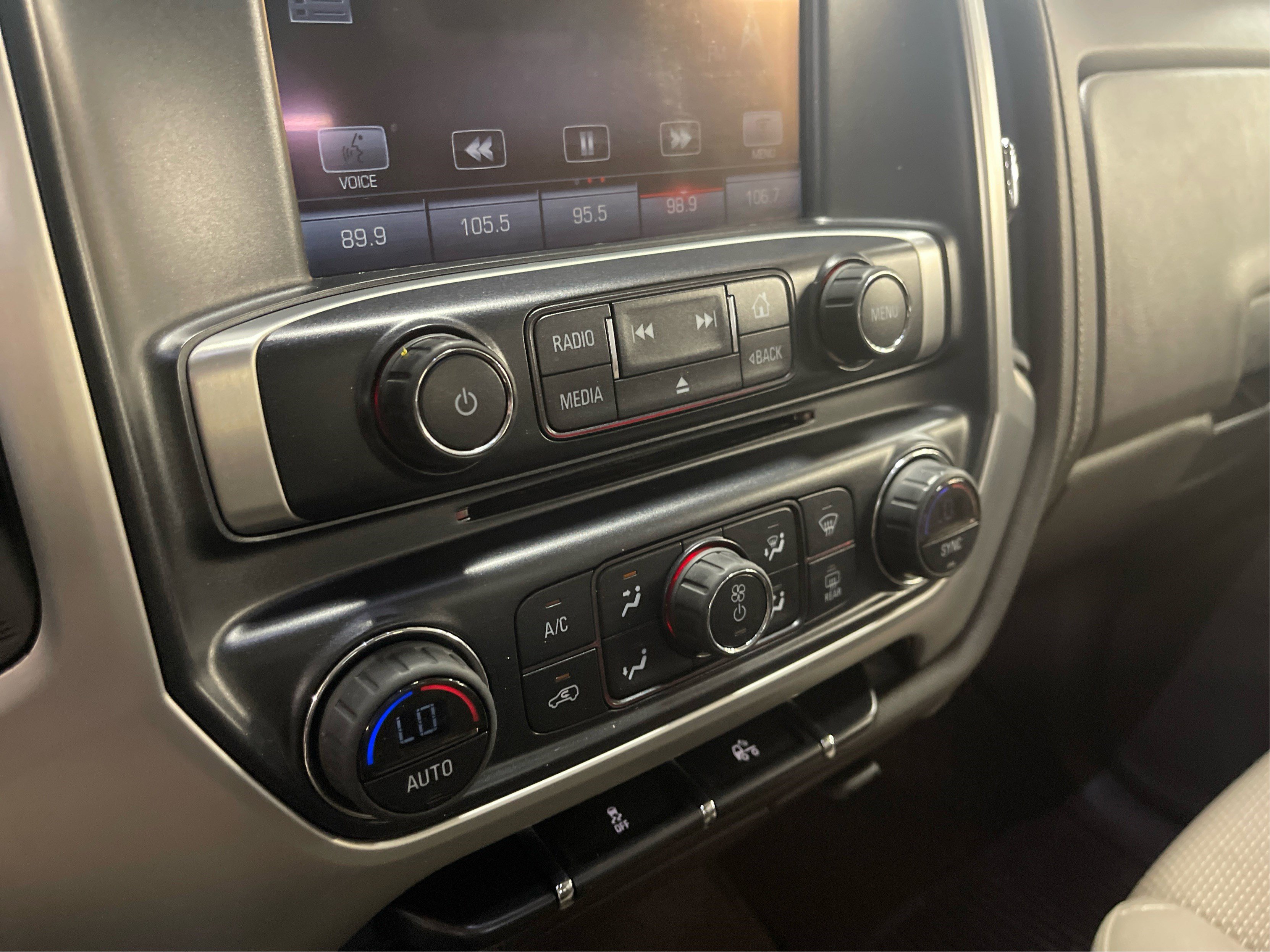 2014 Gmc Sierra 1500 SLE photo 26